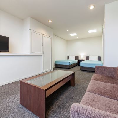 デラックス フォース（バス付）（禁煙） スパリゾートハワイアンズ ホテルハワイアンズ クーポン