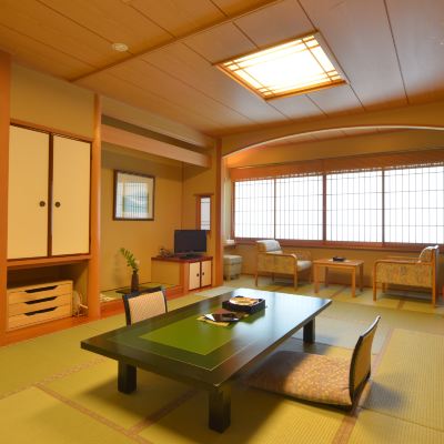 新館：二の館和室（バストイレ付） おもてなしの宿　渓山閣 クーポン