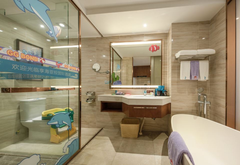 酷芽猪猪侠海洋主题海景家庭房（子母床）