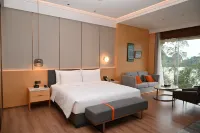 Wyndham Grand Zhaoqing Downtown Hotels in 