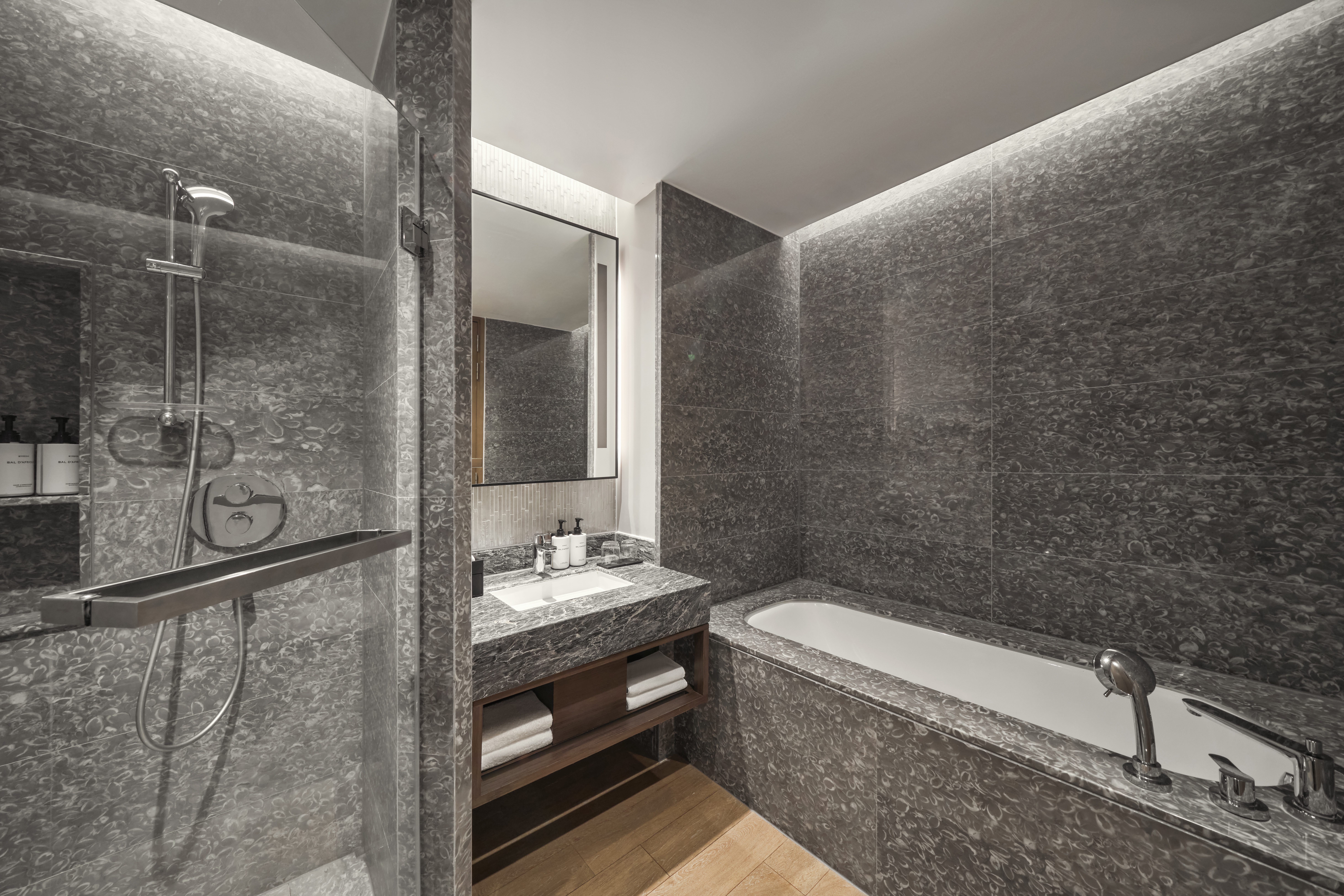 长滩景观特大床公寓