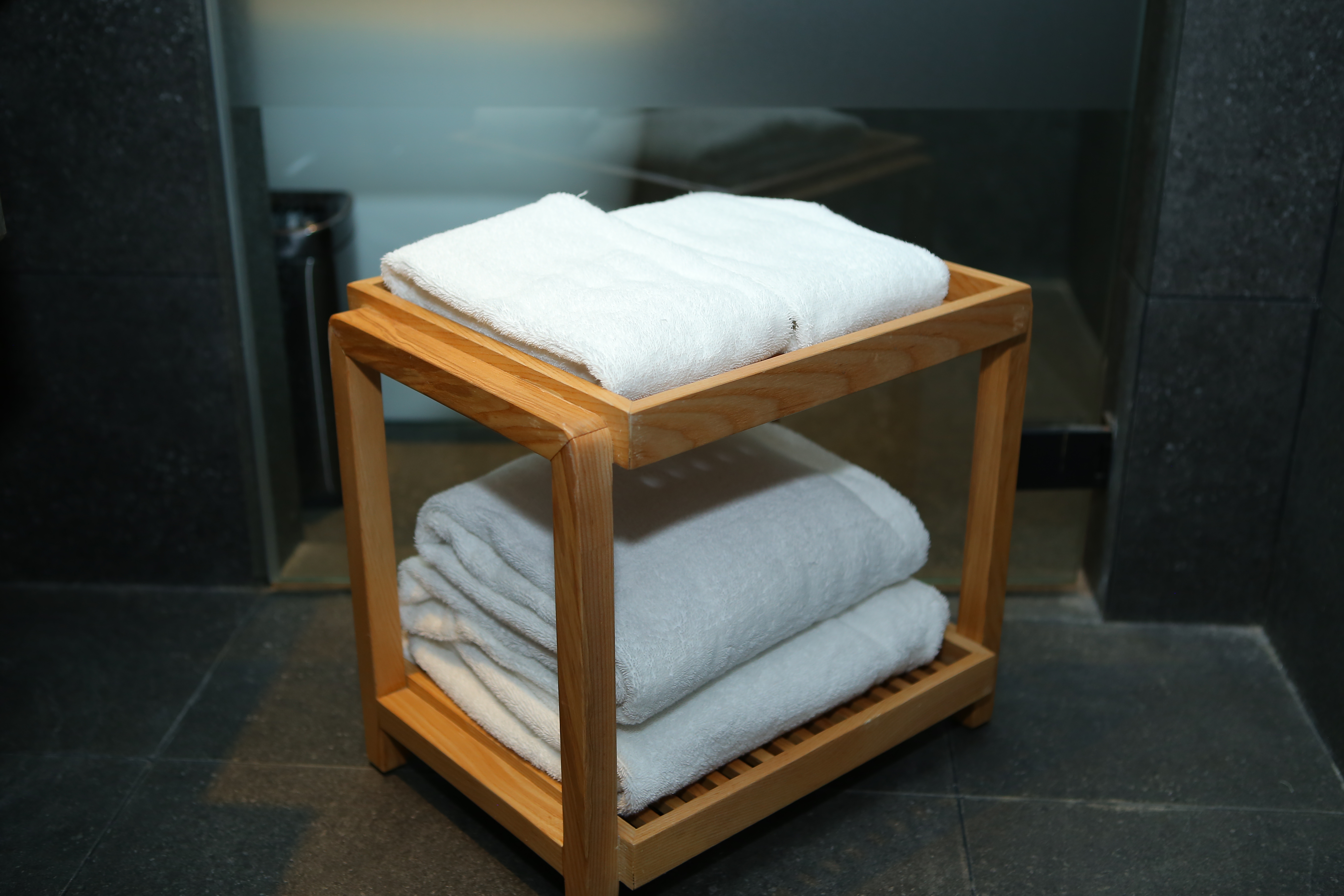 听雨·静谧大床房丨静音玻璃+定制寝具+睡眠无忧