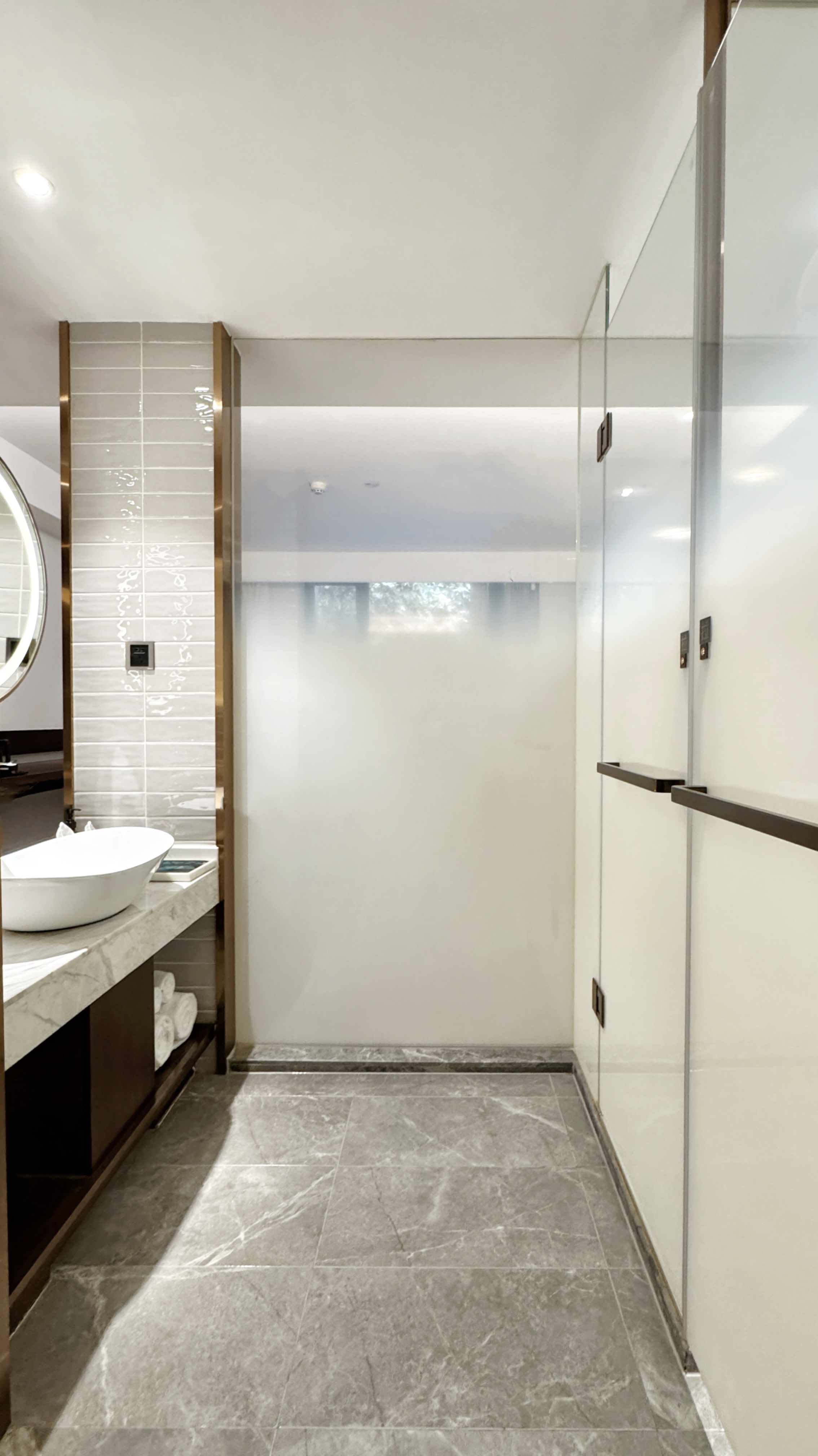 馨雅影音大床房（4K百寸巨幕投影+海量片源+智能客控）