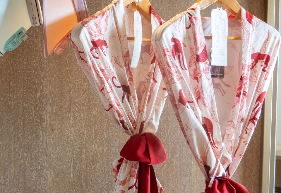 日出海景閨蜜雙床房