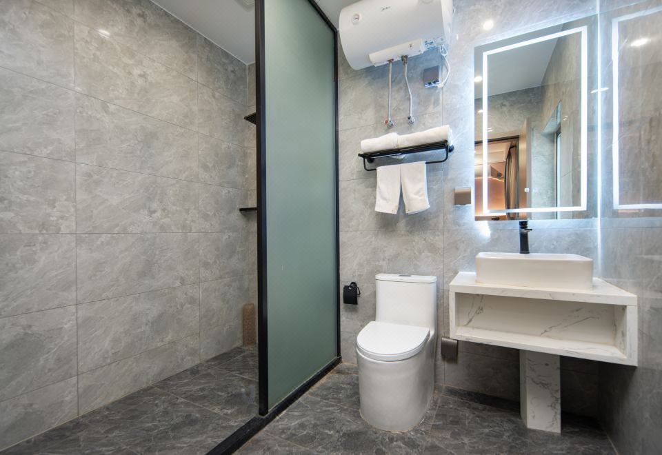 特價大床房（獨立冰箱＋獨立洗衣機）