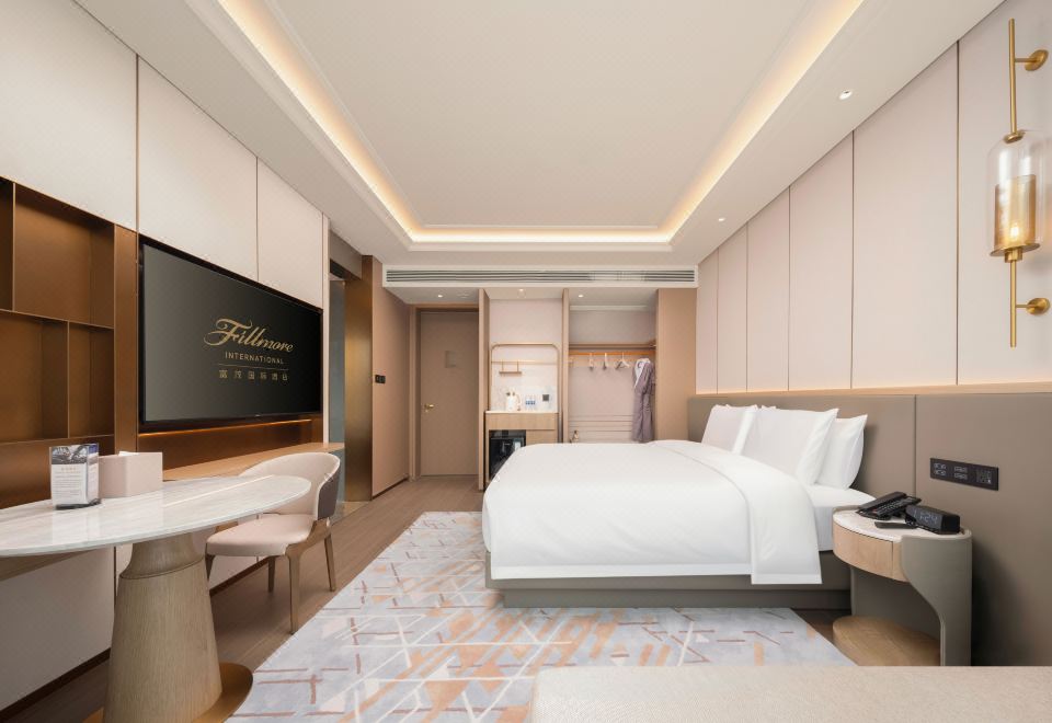Superior Queen Room