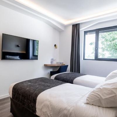 Twin Room Woods Hotel Promo Code