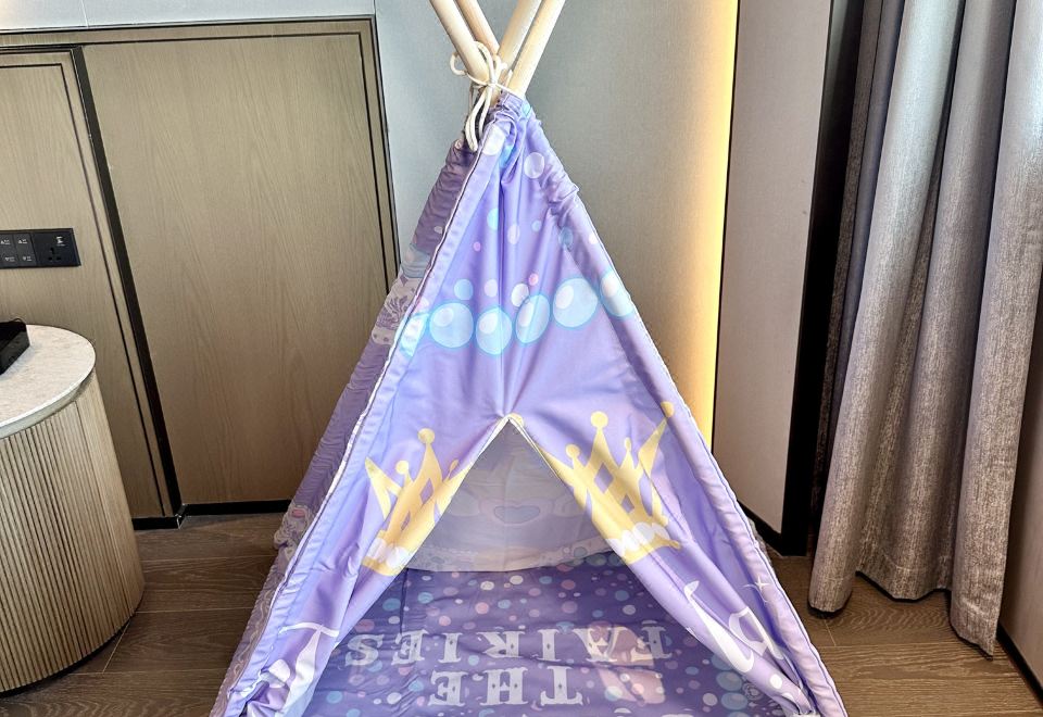 Yangzi River International Conference CenterBala Little Fairy Princess Double Bed Room