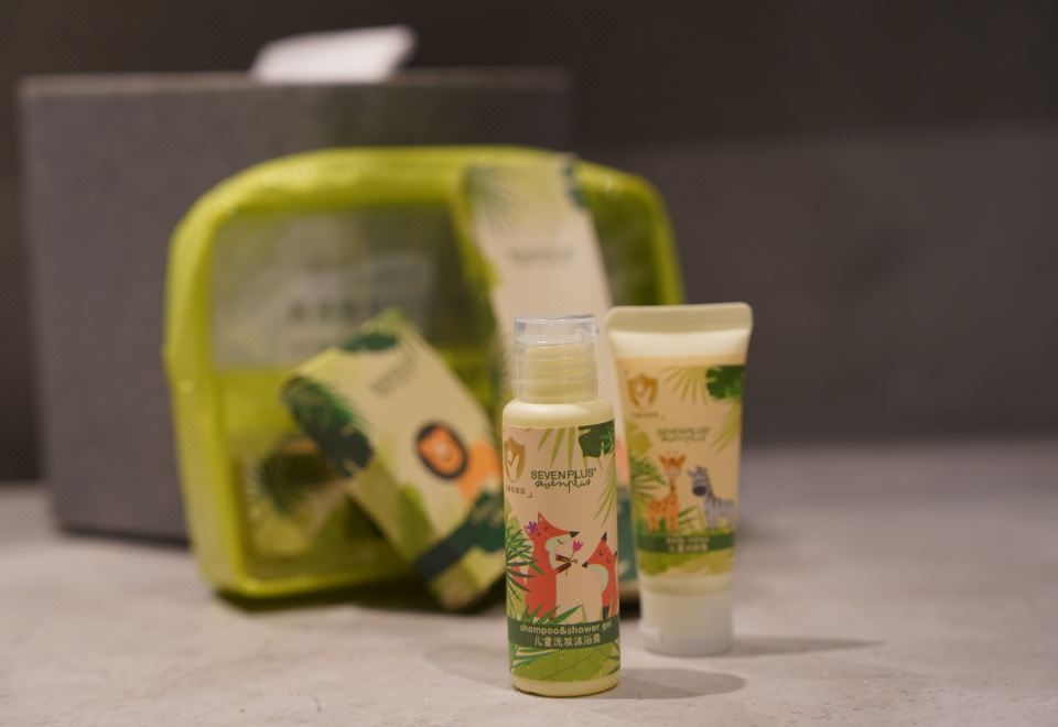 海底小纵队豪华大床房（小童游乐+Coffee机+Minibar）