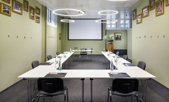 Hotel Olten - Housity