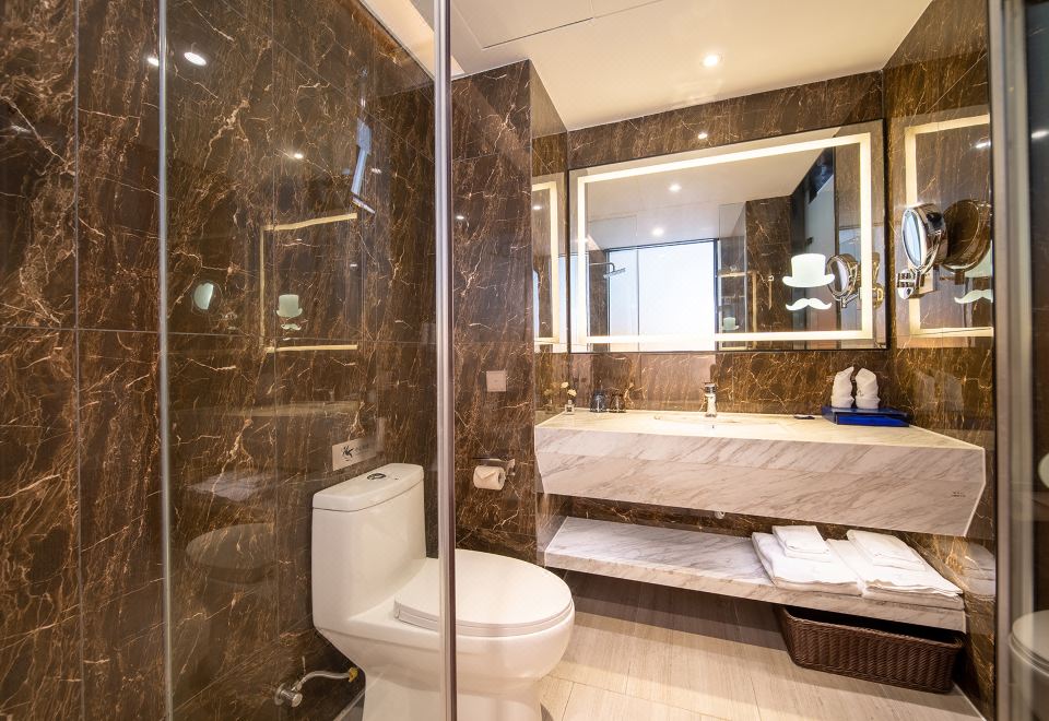 品質影音大床房（100寸大屏幕+可手機投屏）