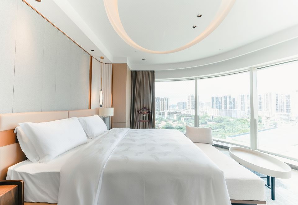 White Swan Hotel ZhanjiangSuperior Suite