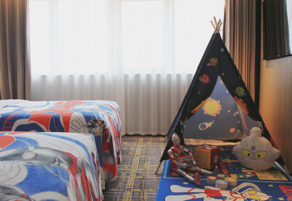 Sheraton Chengdu Lido HotelFamily-friendly 2-bed Room