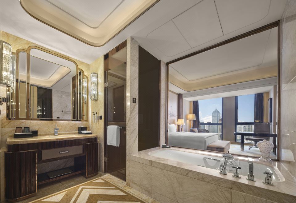 行政樓層河景大床房（悅享河景+超大浴缸+深睡床墊）