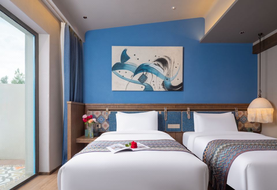 Private Courtyard-View Standard Room