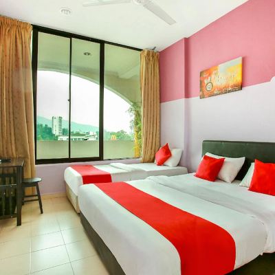 Suite Triple Kupon OYO 43933 Ferringhi Stay Iinn