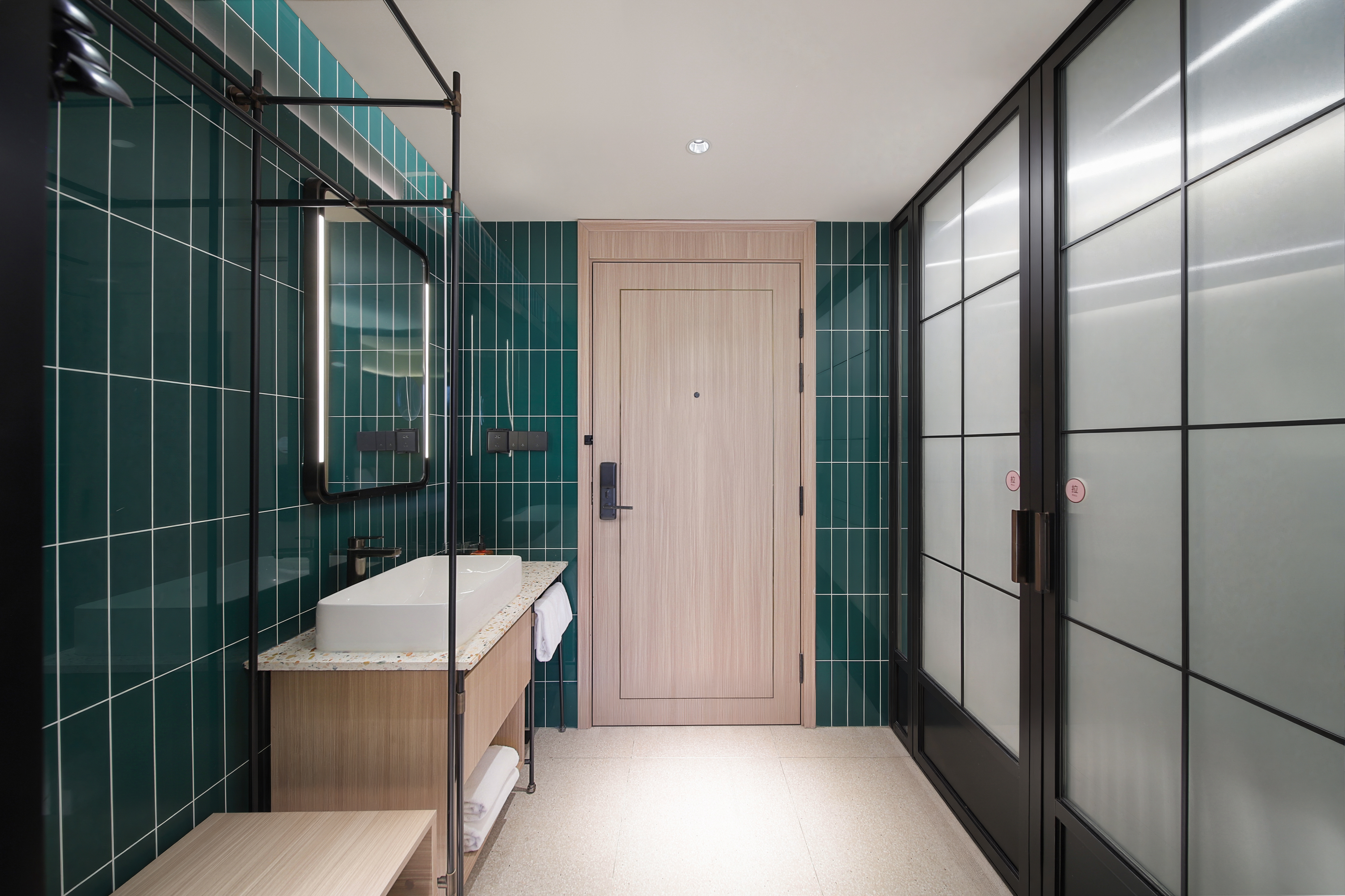 豪华大床房（智能客控+KINGKOIL床垫）