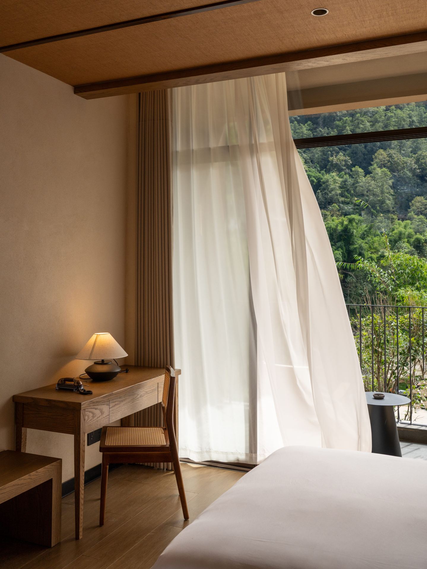 Jiangxia Lansheng - River-View Twin Room