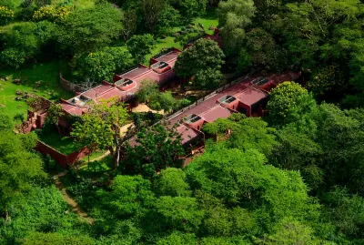 Amboseli Serena Safari Lodge โรงแรมใน
