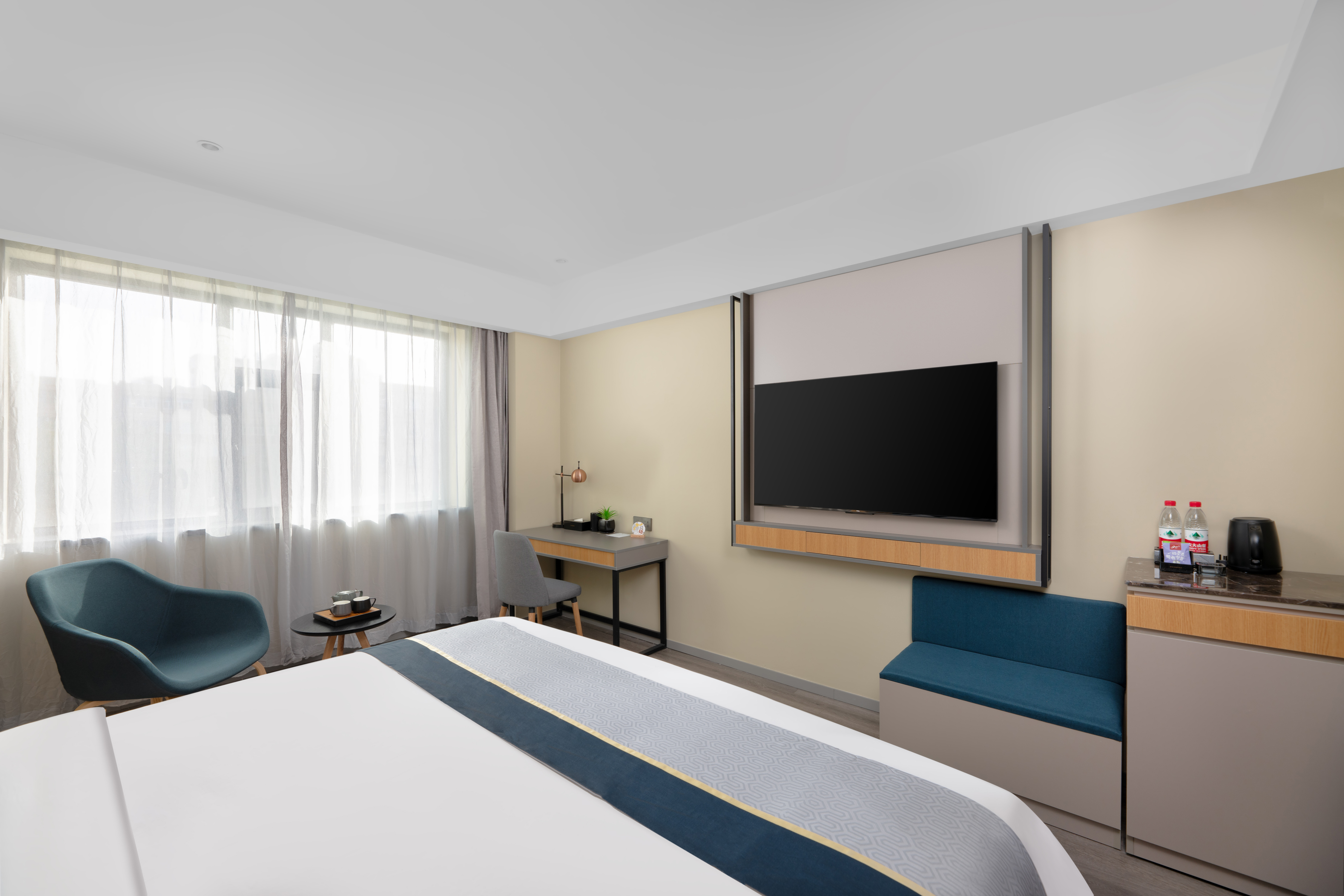 高级大床房（智能客控+梦百合零压床垫）