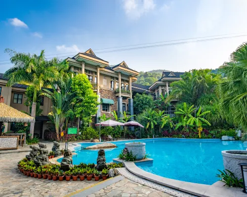 Yanoda Rainforest No.1 Hotel فنادق في باوتينغ