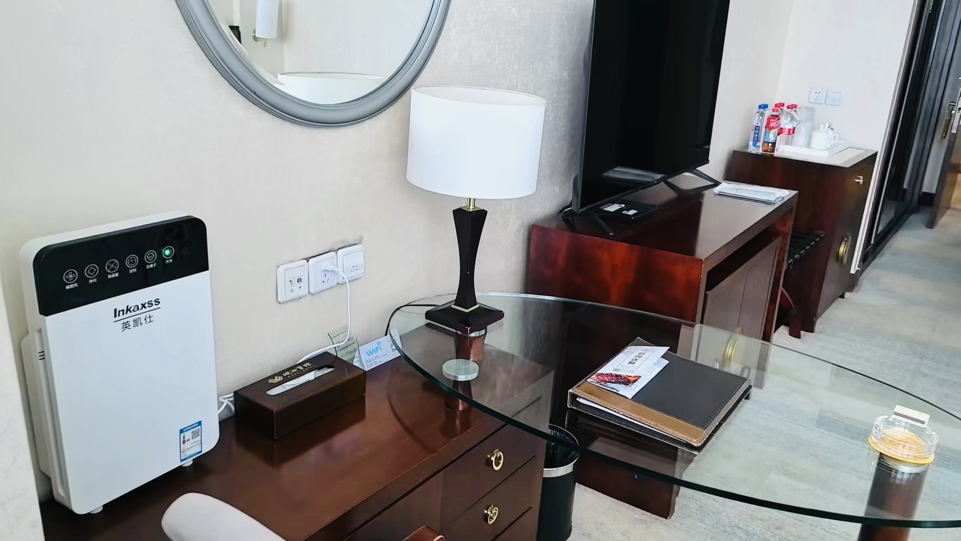 空气清新双床房