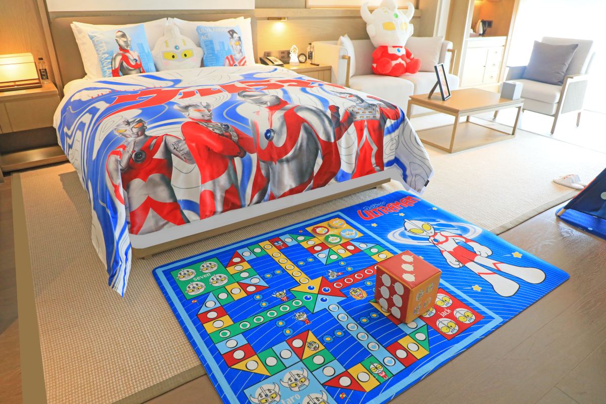 经典奥特曼主题湖景亲子房