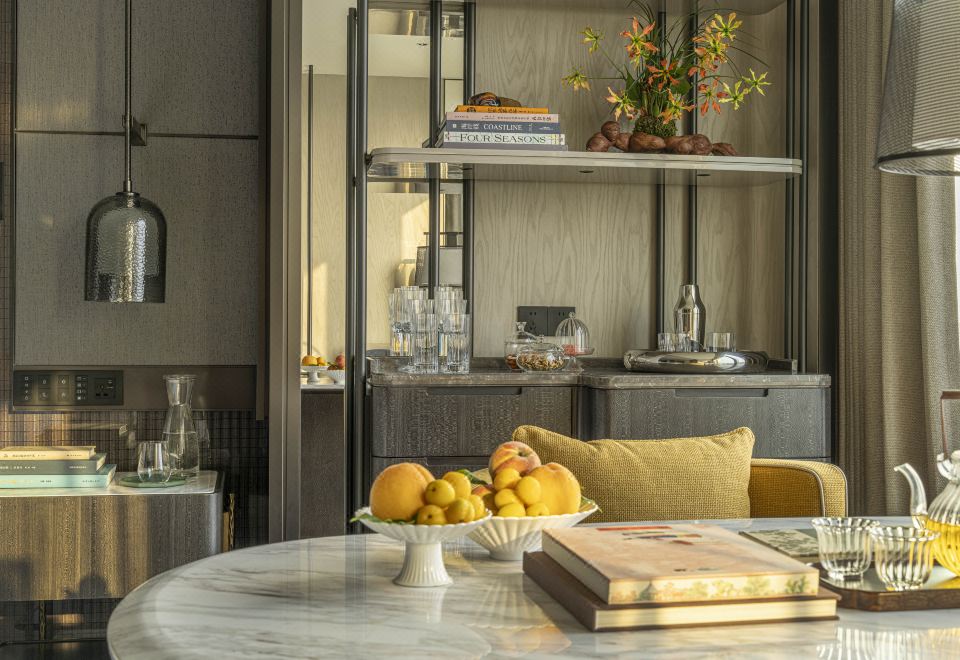 尊贵城景双床房