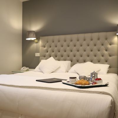 Deluxe Double Room Centennial Hotel Promo Code