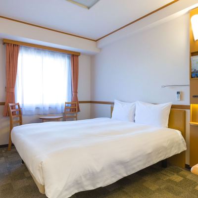 ダブルルーム 禁煙 東横INN福生駅前東口 クーポン