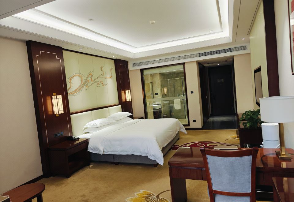 Tianhe Hotel DunhuangSpecial Queen Room