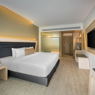 Amora Superior Pool Side- King/Twin Amora Beach Resort Phuket(SHA Extra Plus) Promo Code
