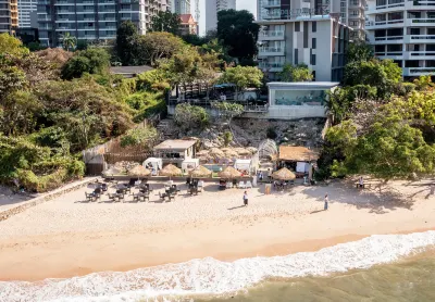 Mayaana Beach Resort Pattaya (Formerly known as Golden Tulip Pattaya Beachfront Resort) Hotels in 
