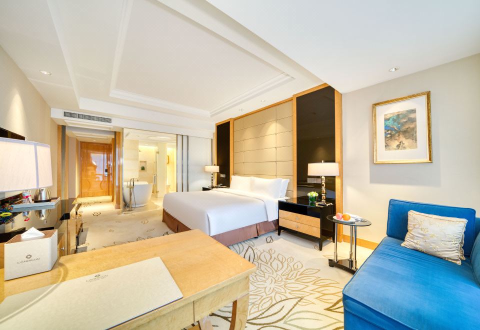 Superior Queen Room