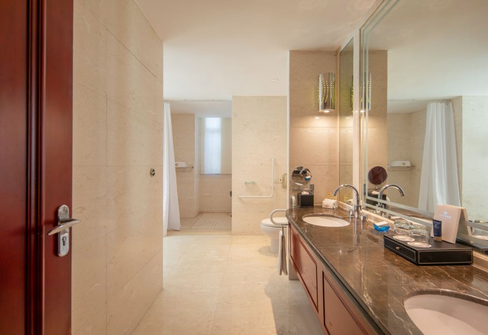 城景行政大床房