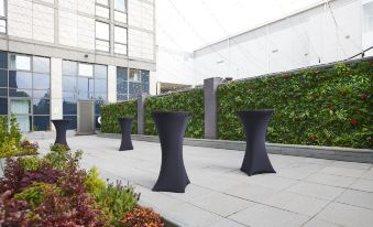 Hilton London Croydon - Housity