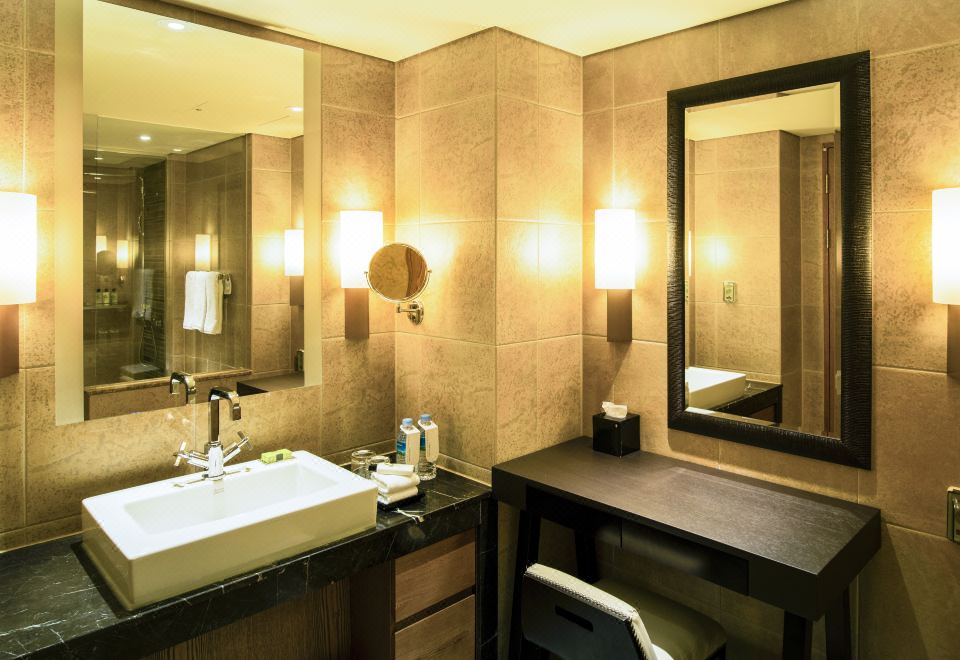 InterContinental Hotels ALPENSIA PYEONGCHANG RESORT by IHGDeluxe Suite