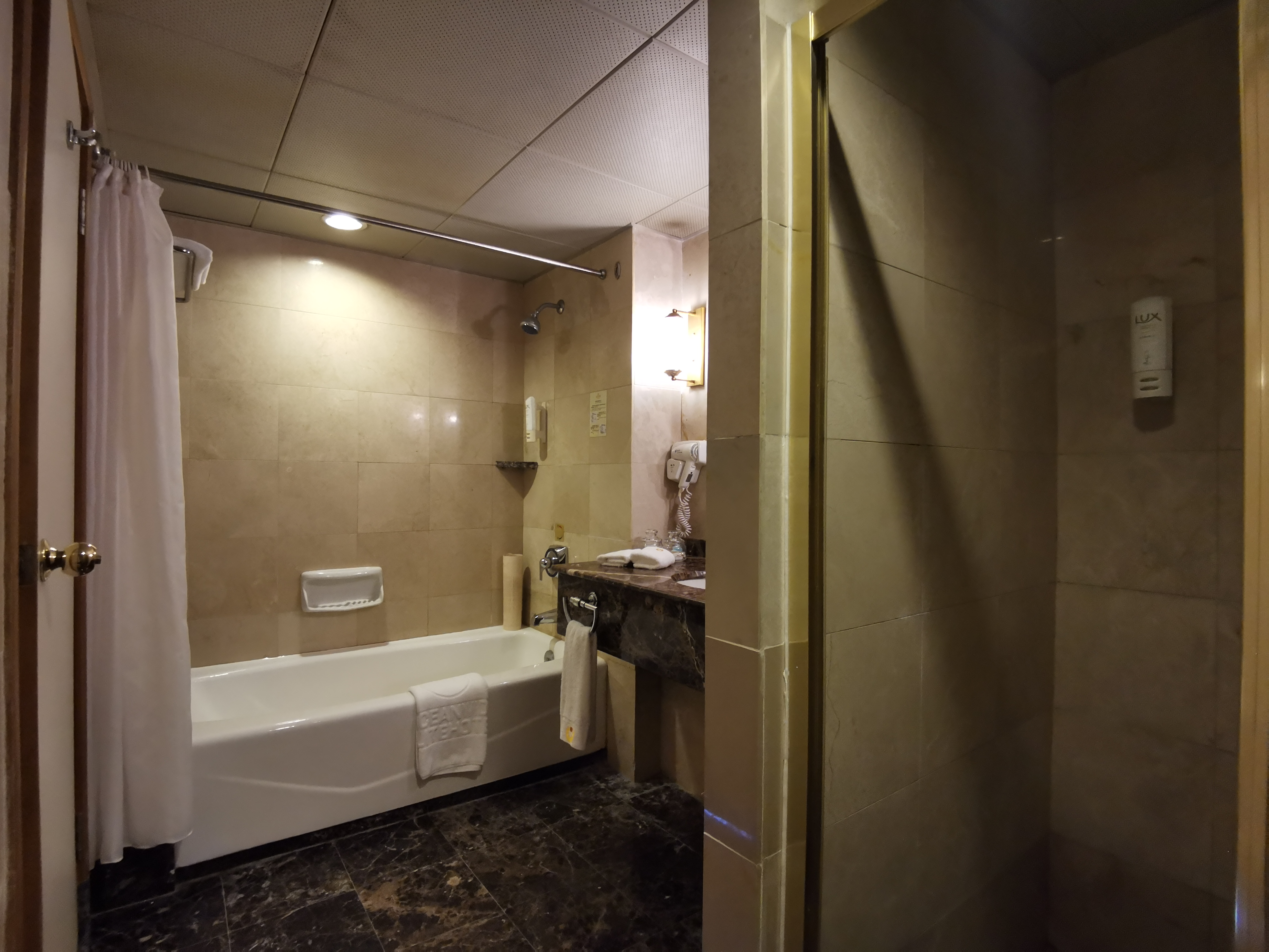 行政市景双床房