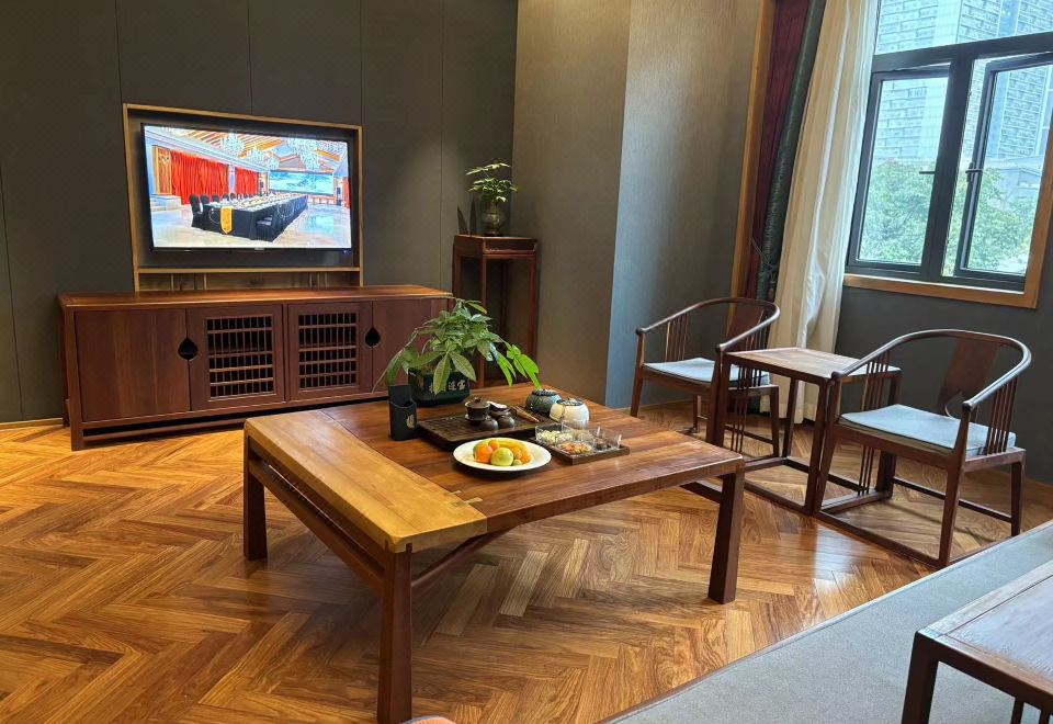 瀾景套房（寶格麗洗護+獨立浴缸）