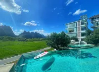 Shuidaotian Resort (Yangshuo Ten-Mile Gallery Yulong River)