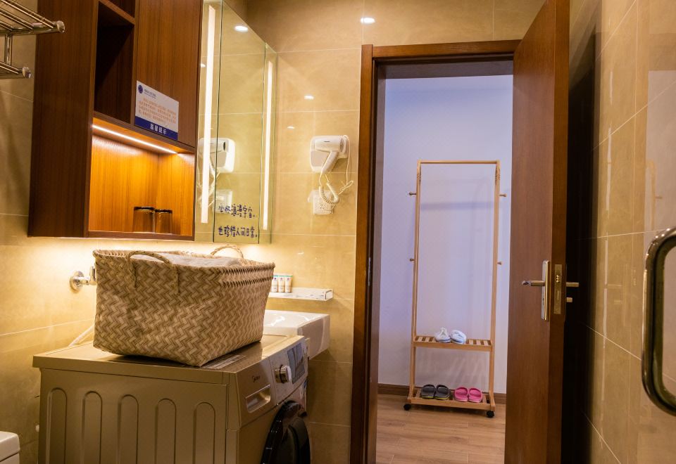 Fusheng Banri:First-Line Sea-View One-Bedroom 2-Bed Family Room