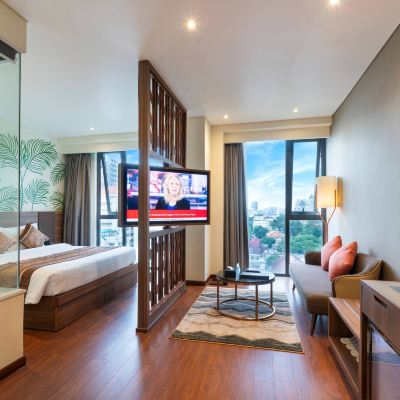 Executive Suite Northern Charm Hotel Promo Code