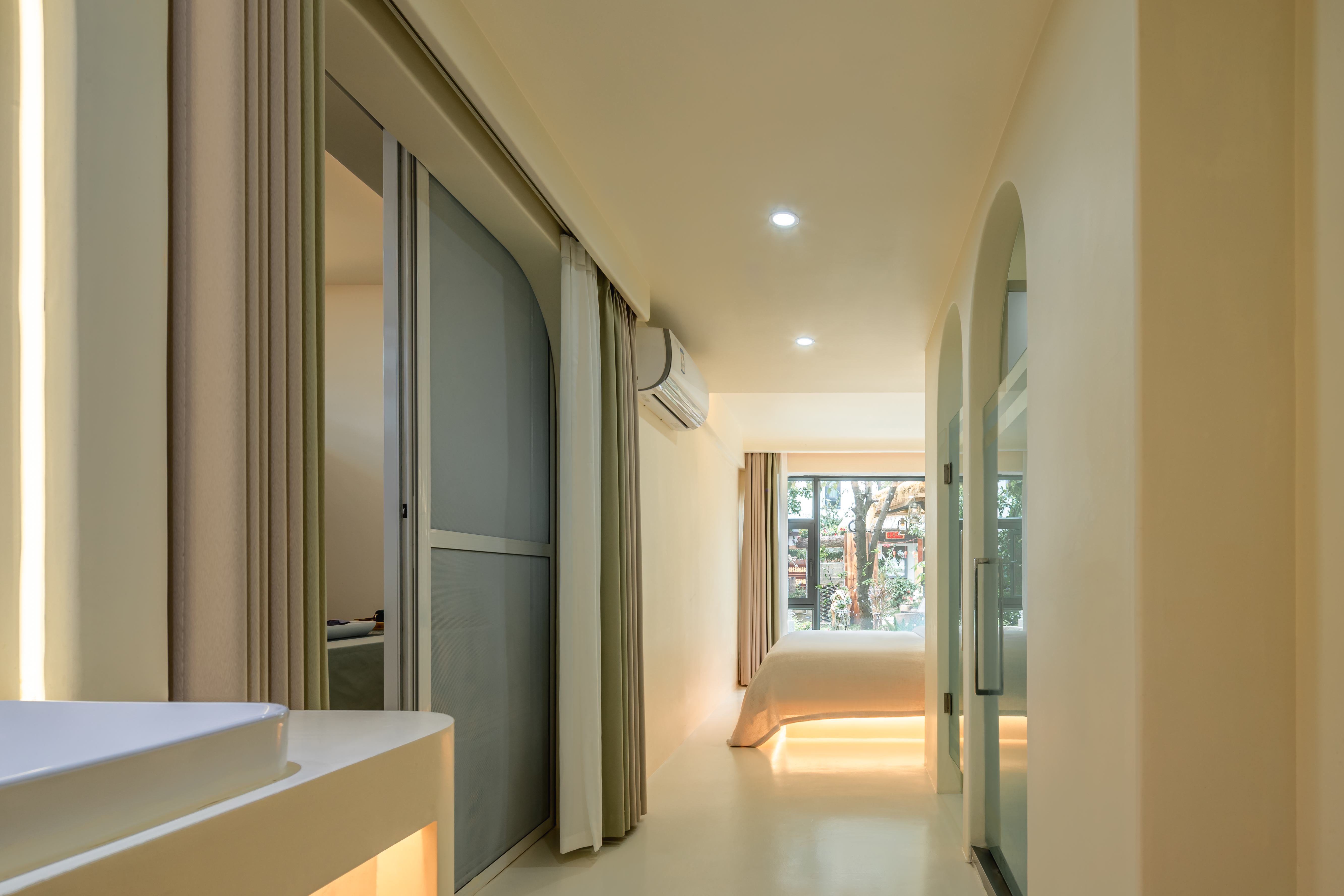 悠澜阁别墅露台大床房【100寸1080p投影+智能马桶+恒温淋浴+空调】