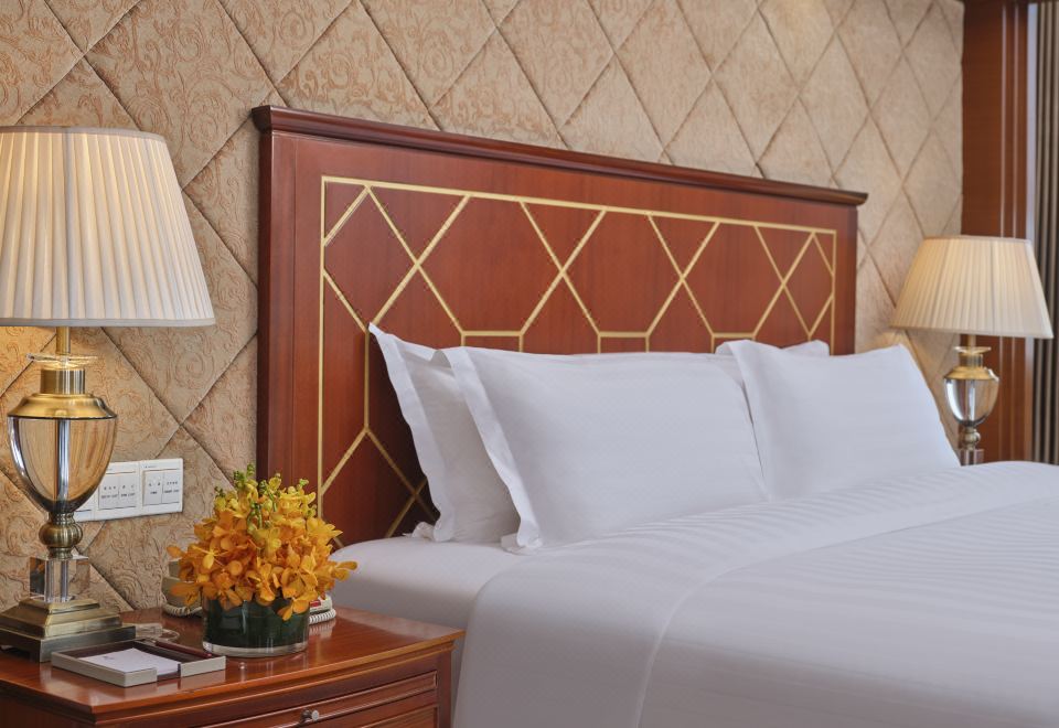 Jin Jiang Park Hotel ShanghaiDeluxe Double Suite