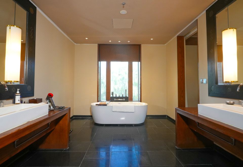 供氧經典豪華雙床房