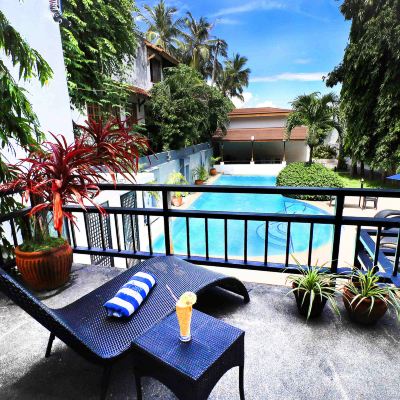 Poolside Spa Suite Out of The Blue Resort Promo Code
