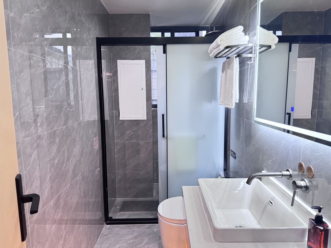 Joy丨一室一厅婚庆智能套（一室一厅+婚庆装饰）