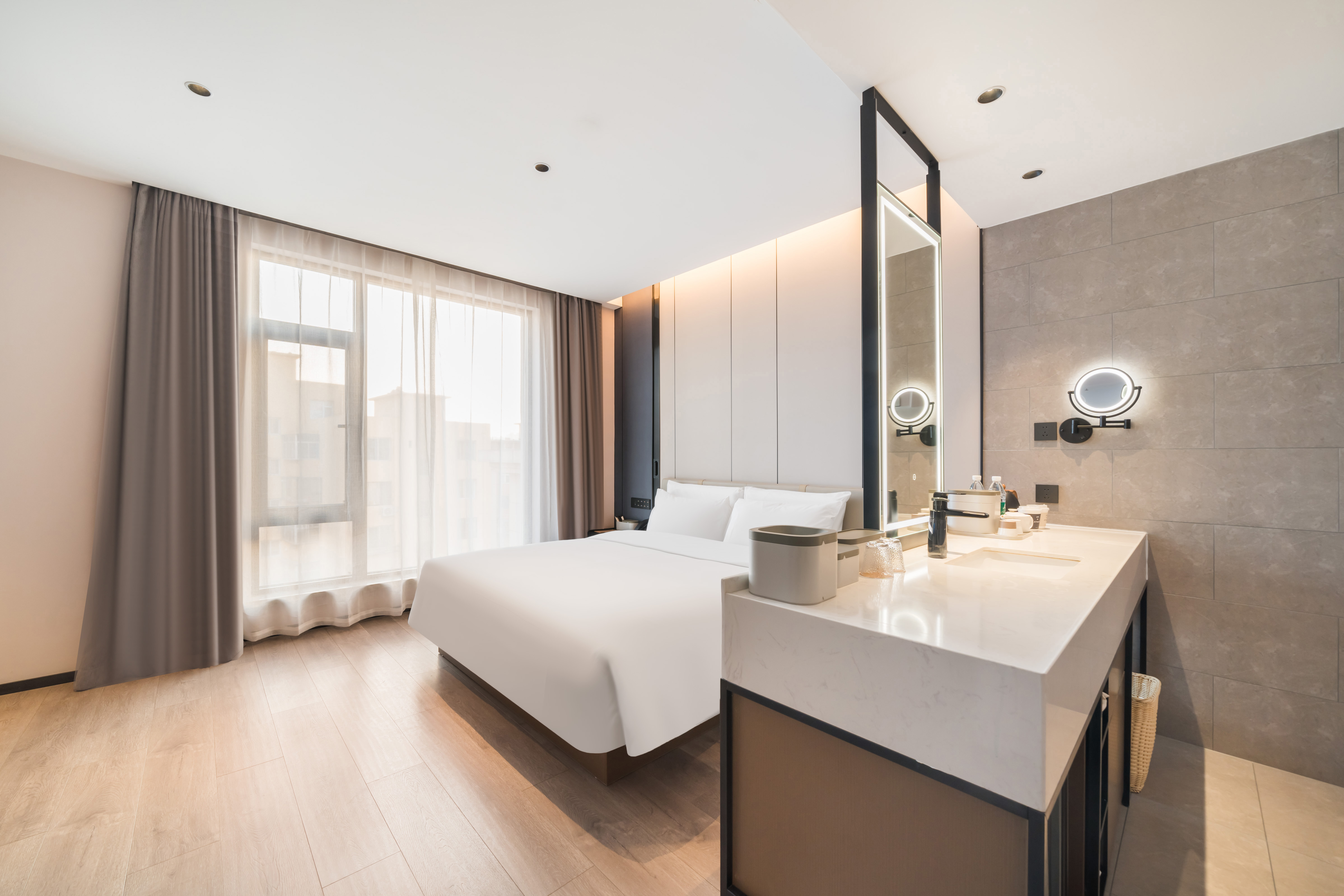 高级大床房（小冰箱+全屋智能+手机投屏）