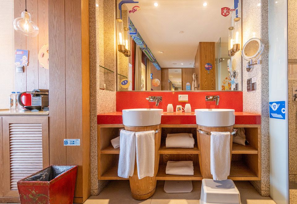 宇宙护衞队亲子双床房