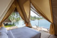 CAMP CAYLA - COASTA